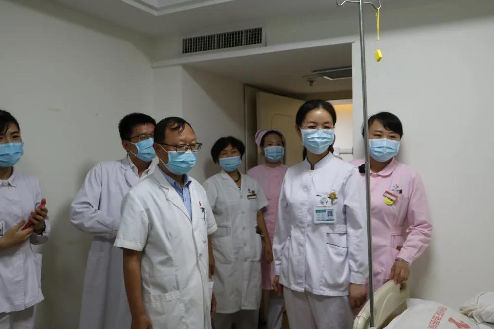 热烈欢迎河南省肿瘤医院专家莅临省肿瘤陇海分中心指导工作，携手共筑健康新桥梁