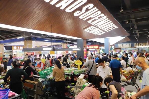 旺豪超市17周年庆三亚区八店今日迎来第一天